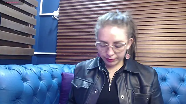  isaabellaa online show from 20, 3, 2025