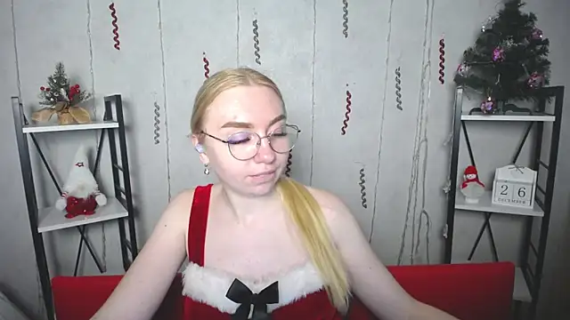 BeatriceFly online show from 26, 12, 2024