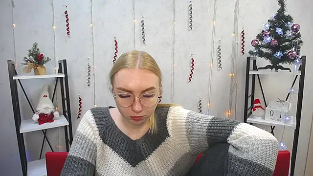 BeatriceFly online show from 3, 1, 2025