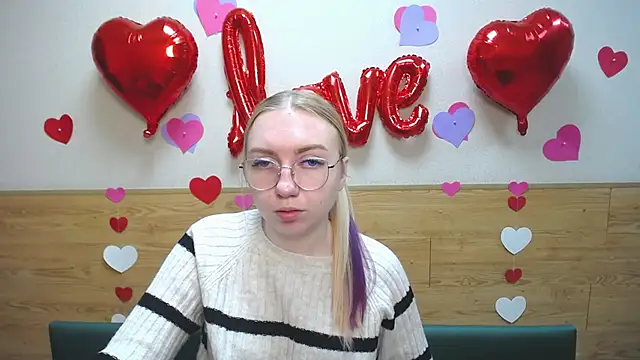 BeatriceFly online show from 26, 1, 2025