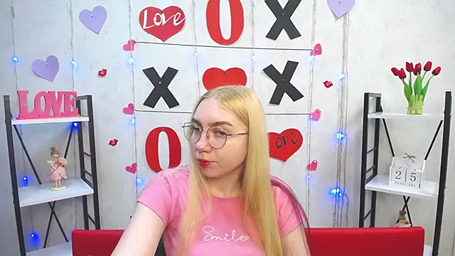 BeatriceFly online show from 25, 2, 2025