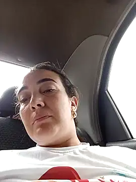 skayhot  online show from 3, 1, 2025