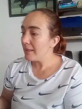 skayhot  online show from 2, 2, 2026