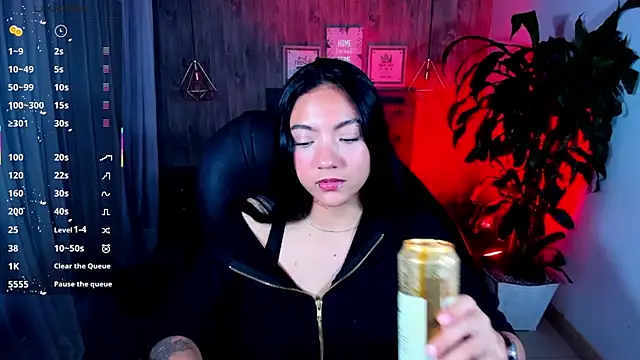 miichael black online show from 28, 10, 2025