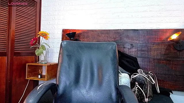 Celeste sanz online show from 23, 11, 2025