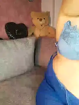 Cat Sharisa online show from 22, 1, 2025