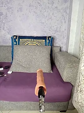 Cat Sharisa online show from 3, 6, 2026