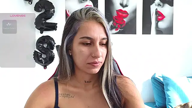 Snapshot of tammyandrade_ chatting on 1, 10, 2025 tammyandrade online show from 1, 10, 2025