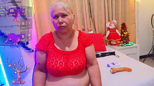 girl amada online show from 27, 11, 2025