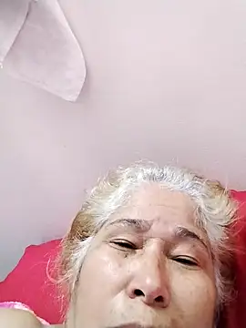 girl amada online show from 2, 3, 2026