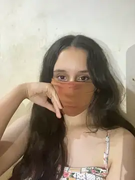 Snapshot of Chahrazad66 chatting on 7, 11, 2025 Chahrazad66 online show from 7, 11, 2025