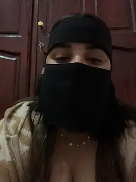 Miss-Soka online show from 2, 1, 2025