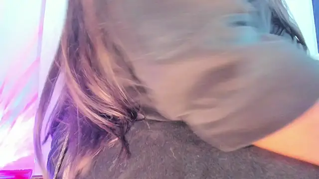 emiily15   online show from 6, 3, 2025