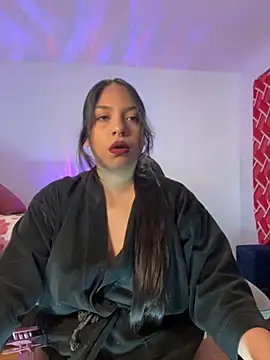 emiily15   online show from 13, 9, 2025