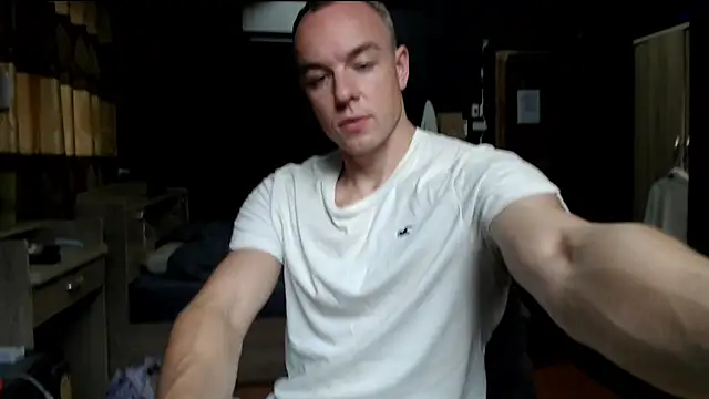 Snapshot of heilgarbest chatting on 22, 5, 2026 heilgarbest online show from 22, 5, 2026