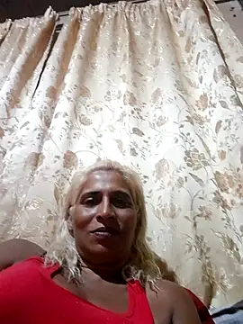 Goodgirlsue 77 online show from 3, 3, 2025