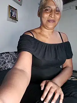 Snapshot of Goodgirlsue_77 chatting on 7, 6, 2026 Goodgirlsue 77 online show from 7, 6, 2026