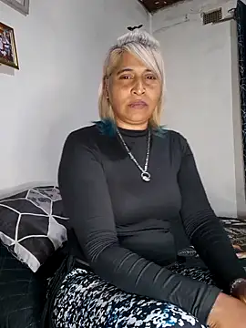 Snapshot of Goodgirlsue_77 chatting on 9, 6, 2026 Goodgirlsue 77 online show from 9, 6, 2026