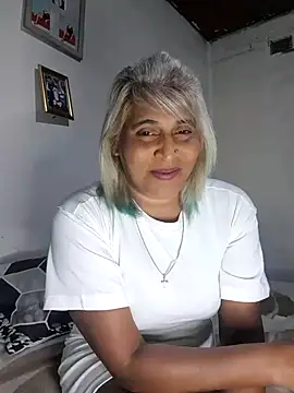 Goodgirlsue 77 online show from 16, 7, 2026