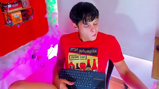 LilOwen  online show from 26, 9, 2025