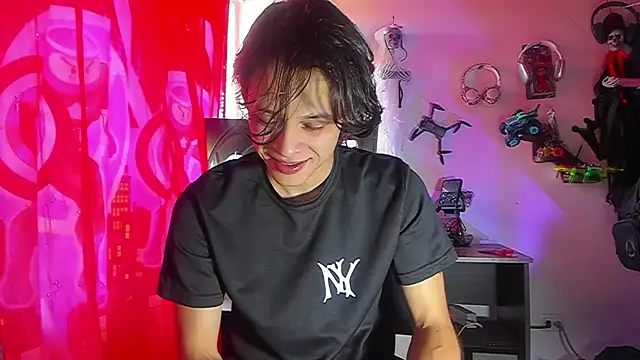 LilOwen  online show from 17, 6, 2026