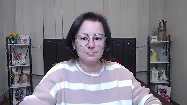 MarieSho online show from 3, 2, 2025