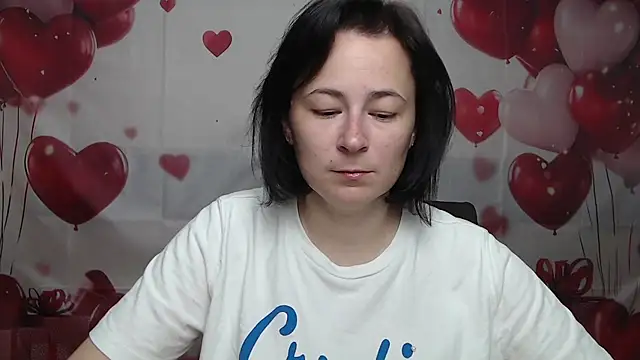 Snapshot of MarieSho chatting on 26, 5, 2026 MarieSho online show from 26, 5, 2026