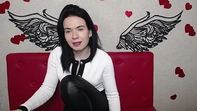 Snapshot of JasmineKouch chatting on 5, 3, 2025 JasmineKouch online show from 5, 3, 2025