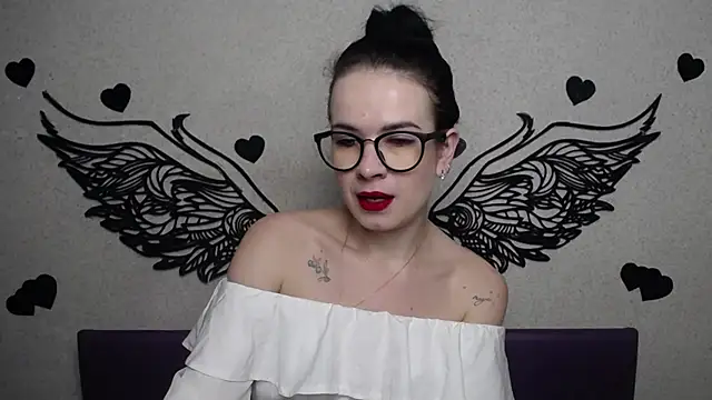Snapshot of JasmineKouch chatting on 16, 10, 2025 JasmineKouch online show from 16, 10, 2025