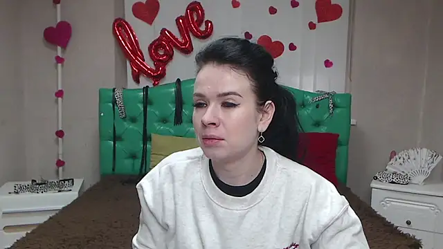 Snapshot of JasmineKouch chatting on 6, 2, 2026 JasmineKouch online show from 6, 2, 2026