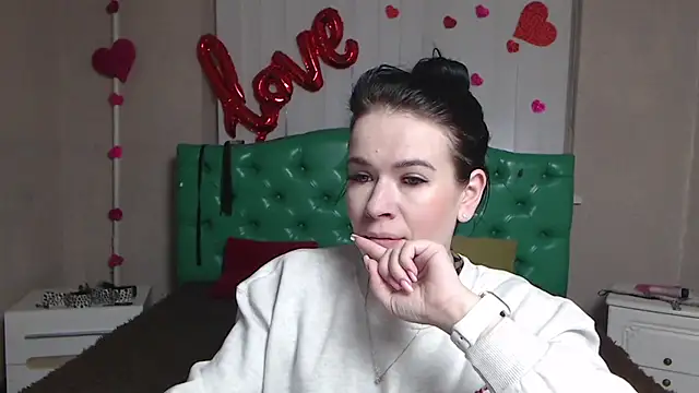 Snapshot of JasmineKouch chatting on 11, 2, 2026 JasmineKouch online show from 11, 2, 2026