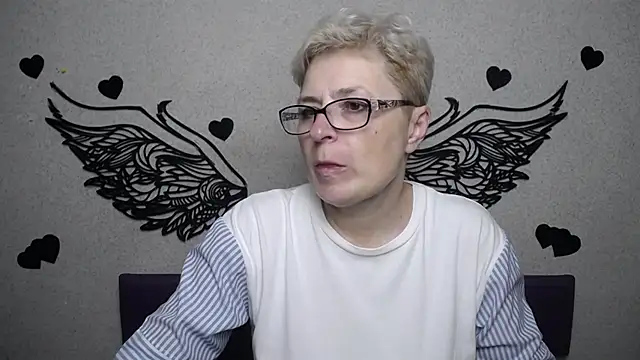 EmiliaGree online show from 23, 11, 2025