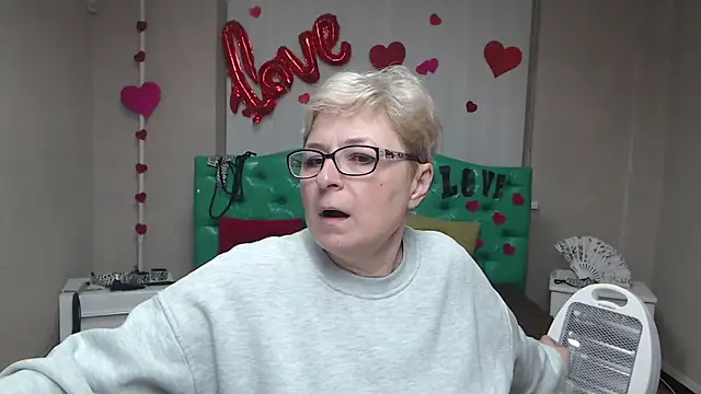 Snapshot of EmiliaGree chatting on 18, 1, 2026 EmiliaGree online show from 18, 1, 2026