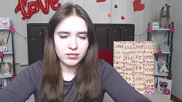 LauraHlot online show from 21, 3, 2025