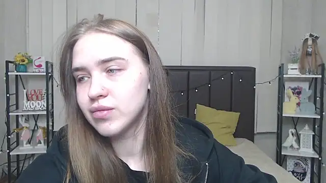 LauraHlot online show from 20, 9, 2025