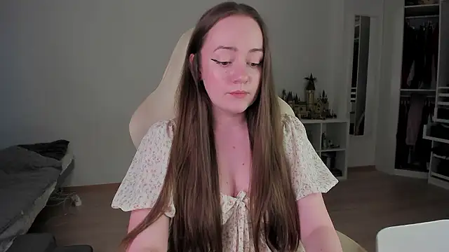 Snapshot of WalkingGirl chatting on 24, 3, 2026 WalkingGirl online show from 24, 3, 2026