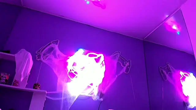 Camiila Osorio online show from 23, 10, 2025