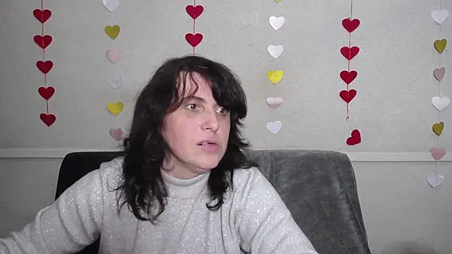 LuciaMii online show from 26, 2, 2025