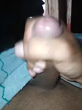 Snapshot of taylorWiiz chatting on 1, 2, 2026 taylorWiiz online show from 1, 2, 2026