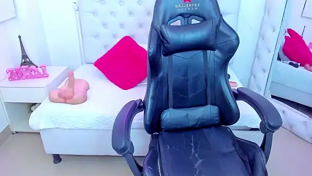 silvana  miller online show from 5, 2, 2025