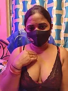 Snapshot of nisha_baby2 chatting on 18, 5, 2026 nisha baby2 online show from 18, 5, 2026