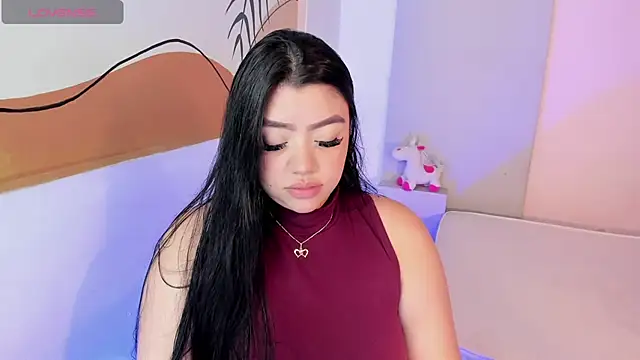 MelissaWhite4 online show from 8, 12, 2024