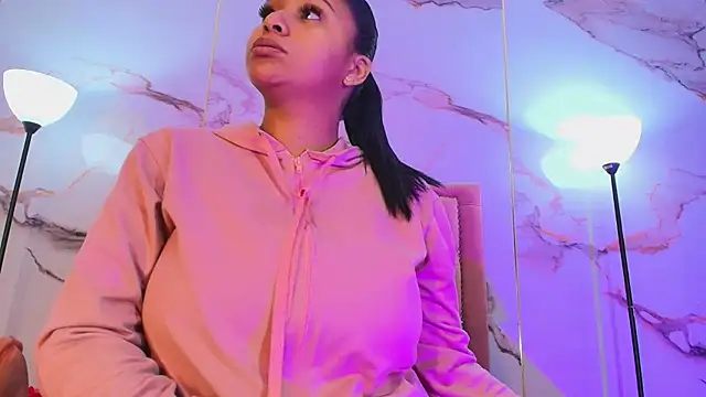 Snapshot of La_indiia chatting on 6, 2, 2026 La indiia online show from 6, 2, 2026