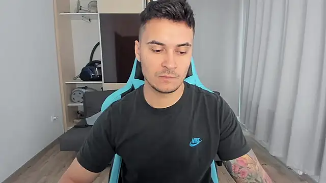 MatMalonne online show from 25, 11, 2025