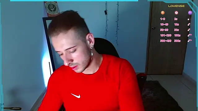 Snapshot of Ares_blue chatting on 9, 1, 2025 Ares blue online show from 9, 1, 2025