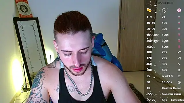 Snapshot of Ares_blue chatting on 13, 2, 2025 Ares blue online show from 13, 2, 2025