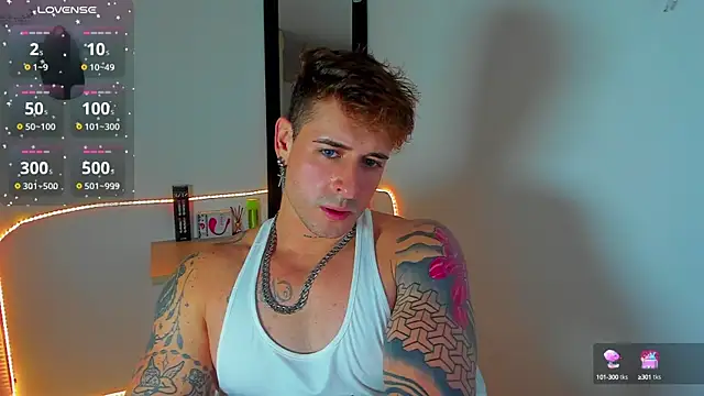 Snapshot of Ares_blue chatting on 23, 9, 2025 Ares blue online show from 23, 9, 2025