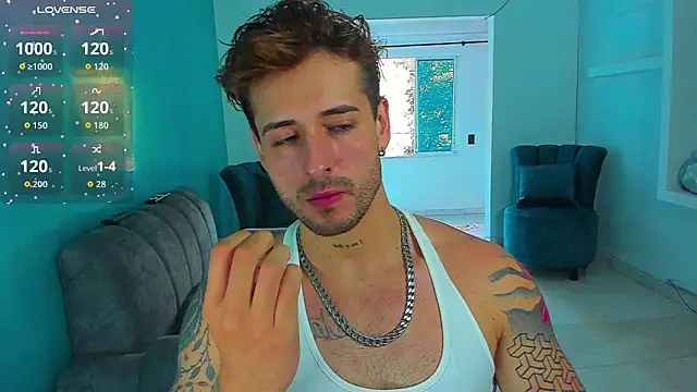 Snapshot of Ares_blue chatting on 14, 11, 2025 Ares blue online show from 14, 11, 2025