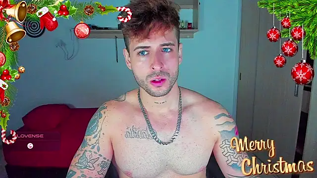 Snapshot of Ares_blue chatting on 5, 12, 2025 Ares blue online show from 5, 12, 2025