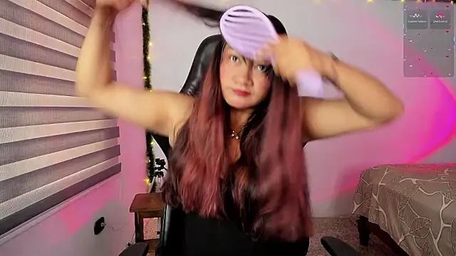 hollymollyxoxo online show from 18, 3, 2026